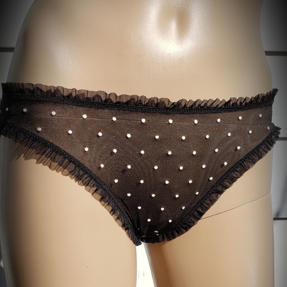 VS Pretty Polka Dots